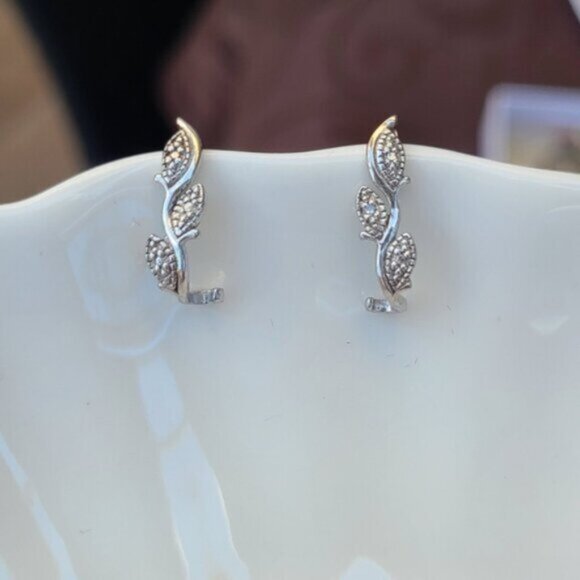 Vintage Sterling Silver Rhinestone Crystal Leaf Fall Design Half Hoop Earrings - Picture 2 of 9